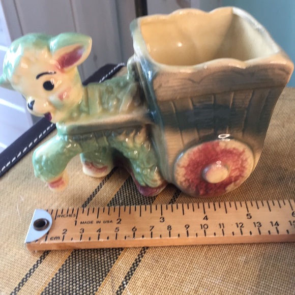 Vintage lamb with cart planter - Picture 4 of 10